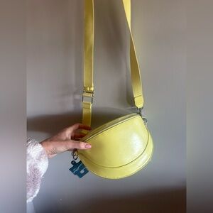 Universal Thread Yellow Half-Moon Crossbody Bag – NWT